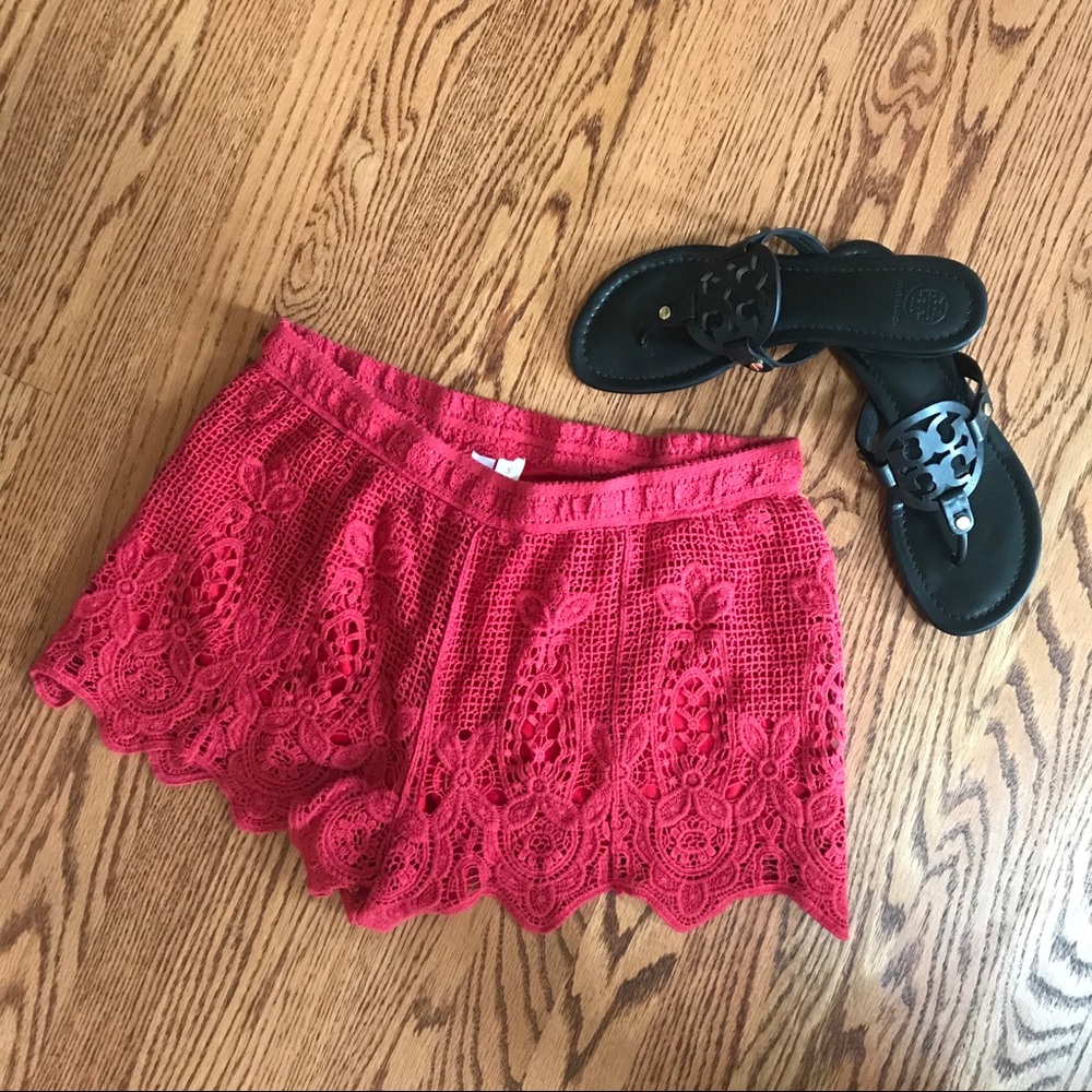 Women’s Coral Lace Shorts Size S